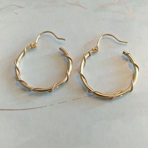 10k solid gold earrings